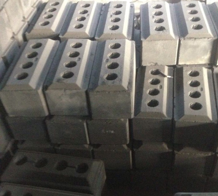 Produksjonsprosess av ferdigbakt anodekarbonblokk